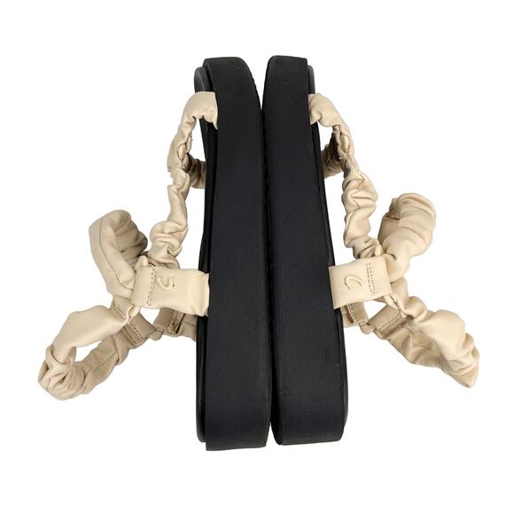 Circus NY Harlene Cream Black Comfort Platform Scrunch Sandals 8 - Picture 7 of 10